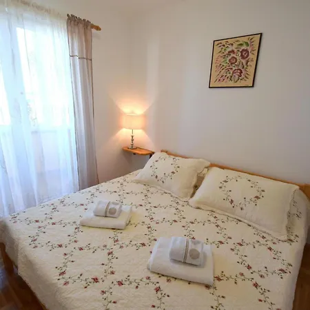 Lucy By Interhome Apartament *