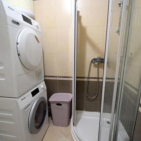 Lucy By Interhome Apartament